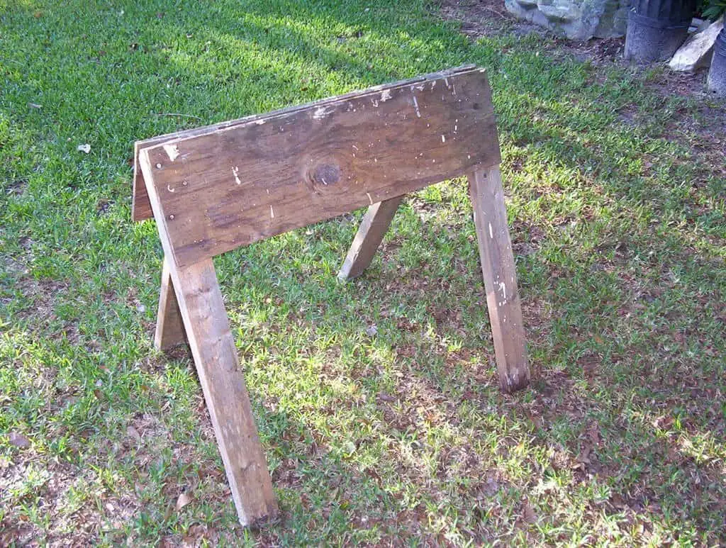 20 Homemade Sawhorse Plans 20-homemade-sawhorse-plans