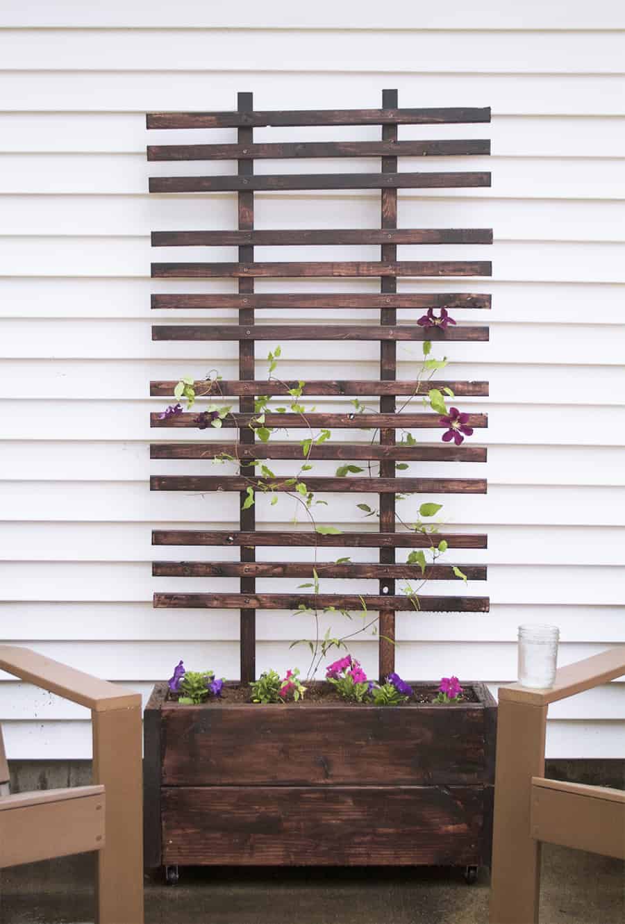 Minimalist with a Planter Box