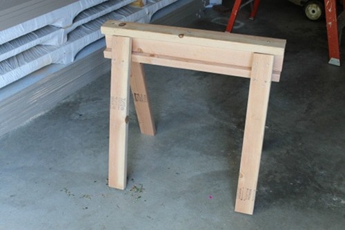 Super Simple Sawhorses