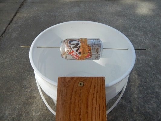 Five Gallon Bucket Trap 