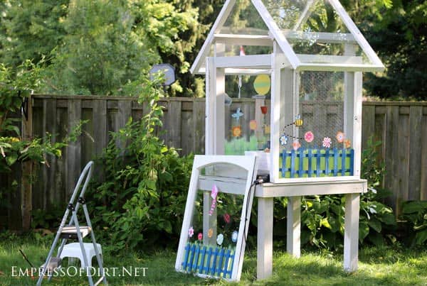 Bird House Look-Alike